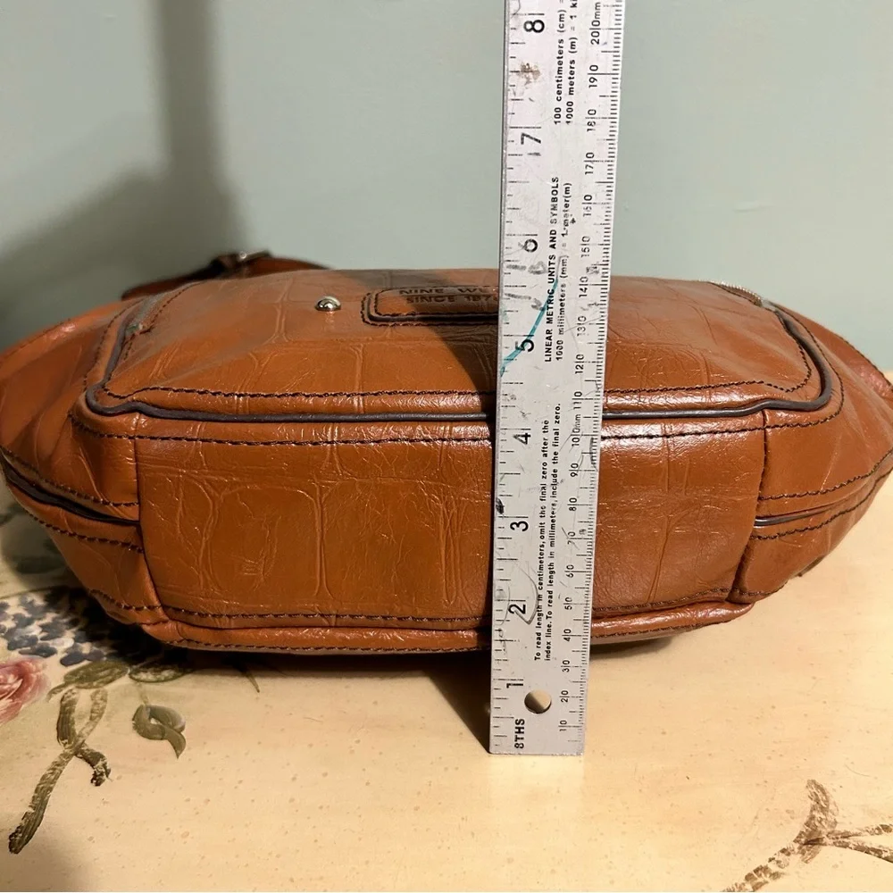 Nine West Cognac Tan Embossed Faux Leather Croc Reptile Print Hobo Bag Purse